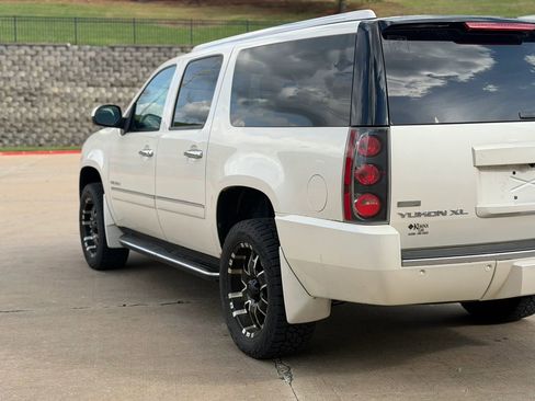 Used 2012 GMC Yukon XL Denali image 5