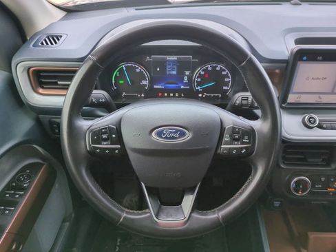 Used 2023 Ford Maverick Lariat image 22