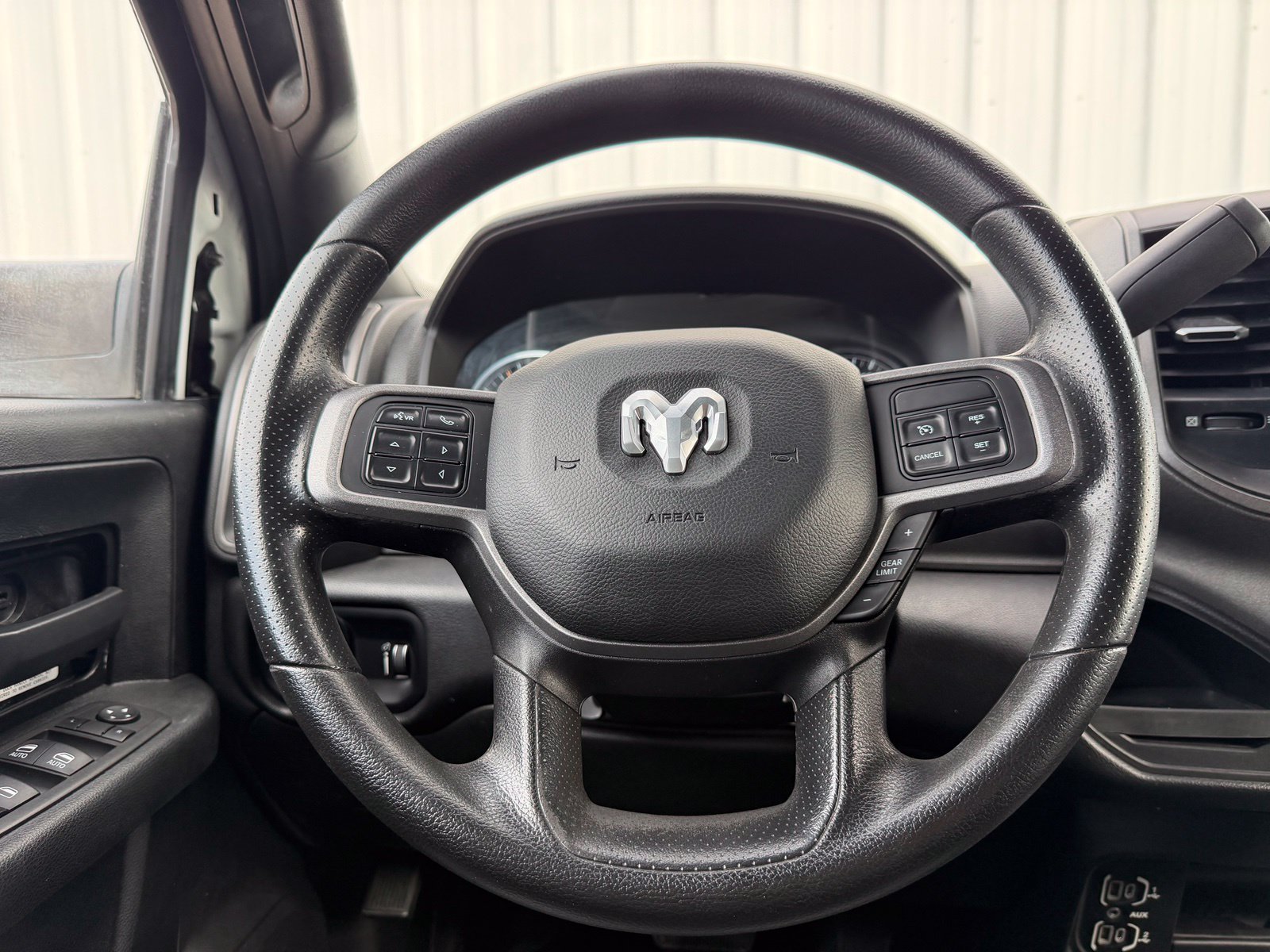 Used 2022 RAM 3500 Tradesman AWD/4WD image 14