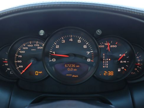 Used 2002 Porsche 911 Carrera image 15