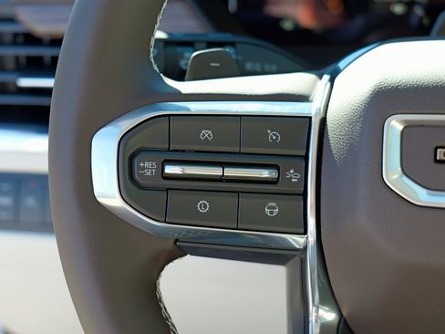 New 2026 GMC Acadia Denali w/ Super Cruise Package image 12