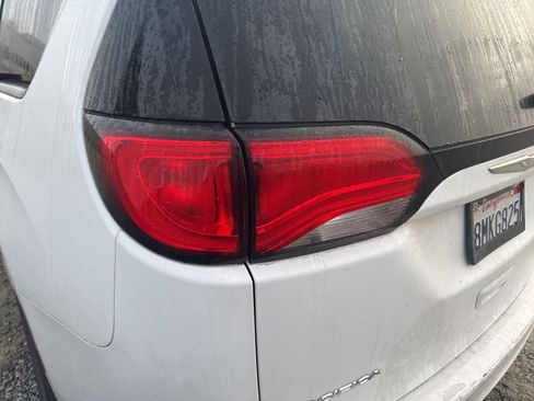 Used 2017 Chrysler Pacifica LX w/ Tire & Wheel Group image 12