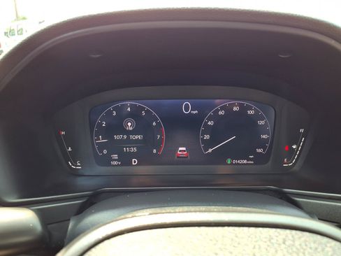 Used 2024 Honda Accord EX image 17