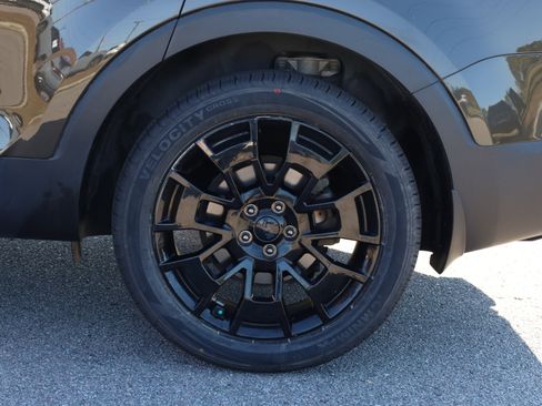 Used 2021 Kia Telluride SX w/ SX Prestige Package image 17