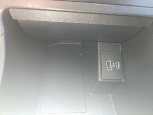 Used 2024 Ford Edge SEL AWD/4WD image 23