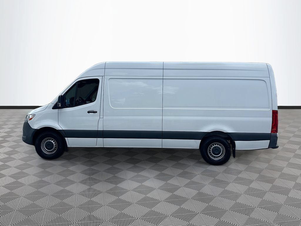 Used 2023 Mercedes-Benz Sprinter 2500 image 9