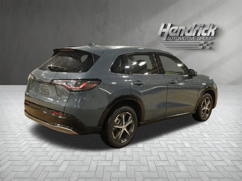 Used 2024 Honda HR-V EX-L image 10