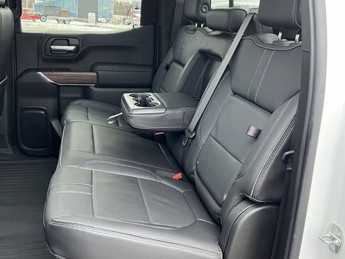 Used 2020 Chevrolet Silverado 1500 High Country w/ Technology Package image 29