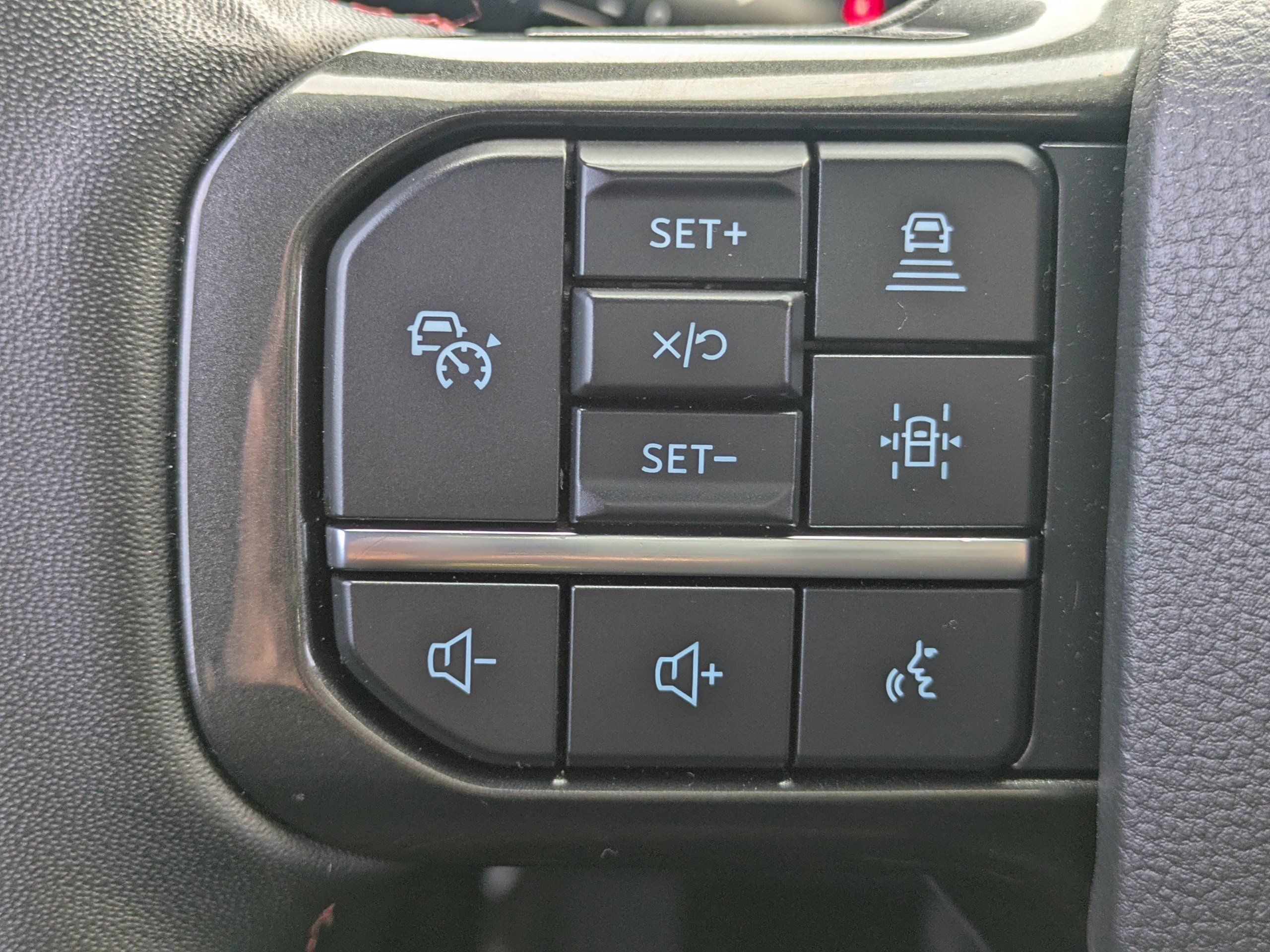 Used 2022 Ford Expedition Limited AWD/4WD image 26