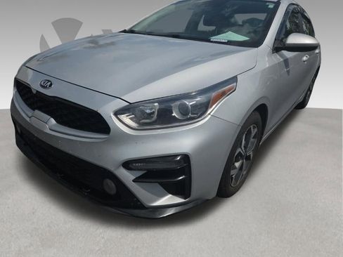 Used 2021 Kia Forte LXS FWD image 1