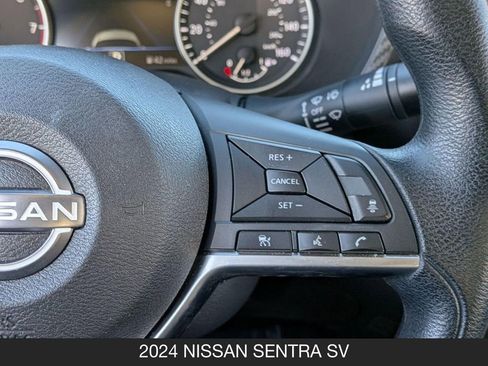 Used 2024 Nissan Sentra SV FWD image 18