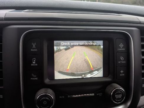 Used 2022 RAM 1500 Tradesman w/ Chrome Appearance Group image 28