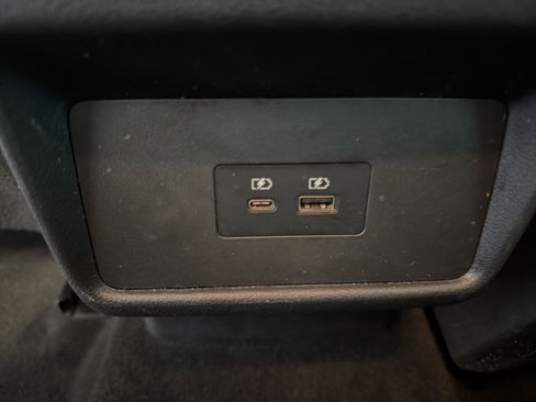Used 2023 Nissan Rogue SV AWD/4WD image 13