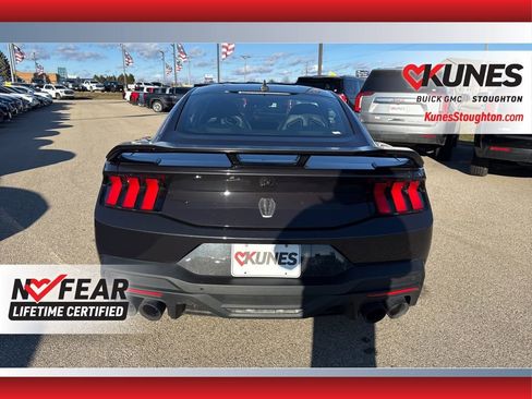 Used 2024 Ford Mustang Dark Horse image 10
