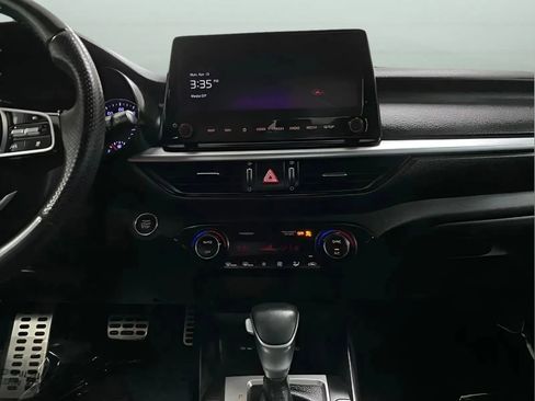 Used 2023 Kia Forte GT-Line w/ GT-Line Technology Package FWD image 19
