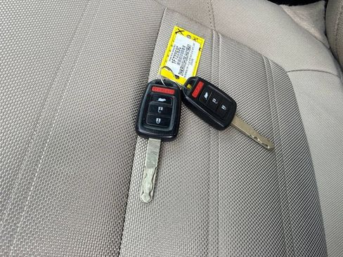 Used 2018 Honda CR-V LX image 19