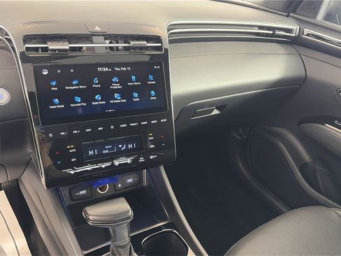 Used 2024 Hyundai Santa Cruz Limited image 4