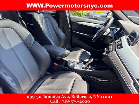 Used 2020 BMW X1 xDrive28i image 12