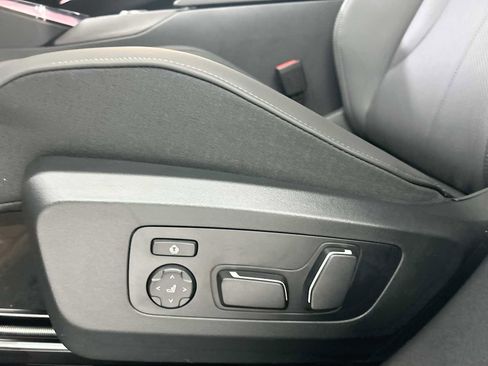 New 2026 BMW X3 xDrive30 w/ Premium Package image 14