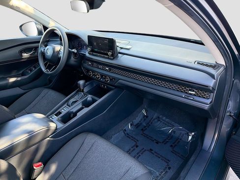 Certified 2024 Honda Accord EX image 27