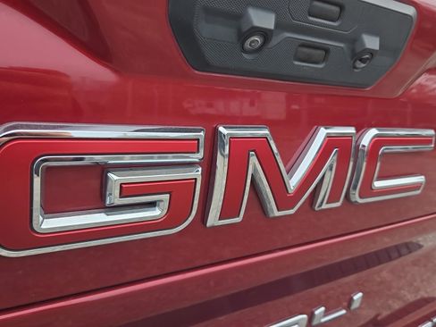 Used 2020 GMC Sierra 2500 Denali w/ Denali Ultimate Package image 17