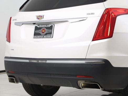 Used 2017 Cadillac XT5 Luxury w/ Driver Awareness Package image 42