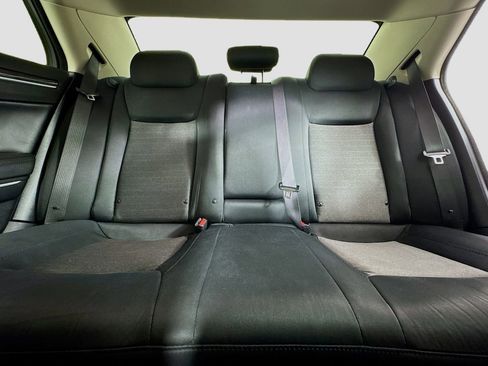 Used 2019 Chrysler 300 Touring w/ Sport Appearance Package image 36