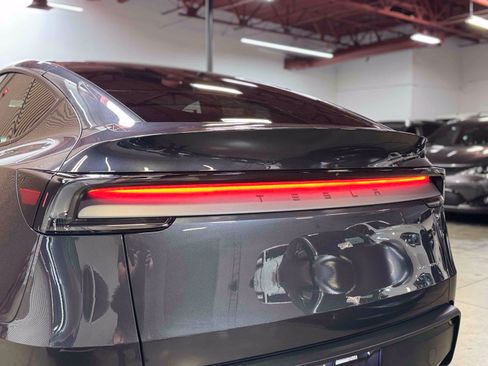 Used 2026 Tesla Model Y Long Range AWD/4WD image 92