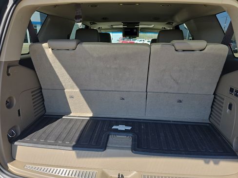 Used 2017 Chevrolet Tahoe LT image 13