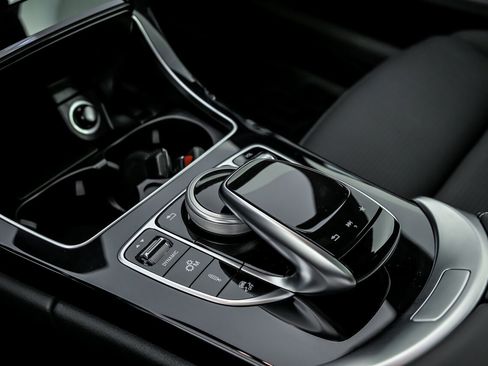 Used 2018 Mercedes-Benz C 63 AMG S image 38