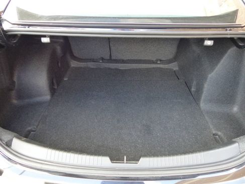 Used 2020 Chevrolet Malibu LS FWD image 33