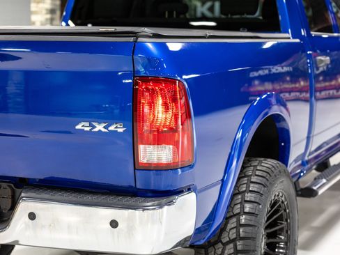 Used 2015 RAM 2500 Tradesman w/ Chrome Appearance Group AWD/4WD image 29