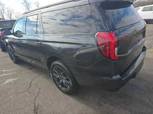 Used 2025 Ford Expedition Max Platinum w/ Stealth Performance Package image 7