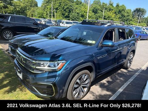 Used 2021 Volkswagen Atlas SEL R-Line AWD/4WD image 2