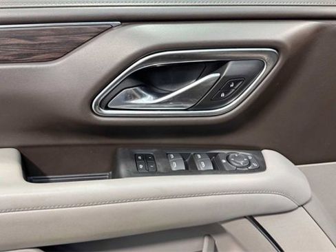 Used 2021 Chevrolet Tahoe LT w/ Rear Media and Nav Package image 20