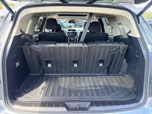 Used 2022 Subaru Ascent Touring AWD/4WD image 38