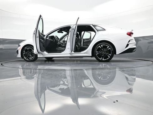 Used 2023 Kia K5 GT-Line w/ GT-Line Premium Package image 48