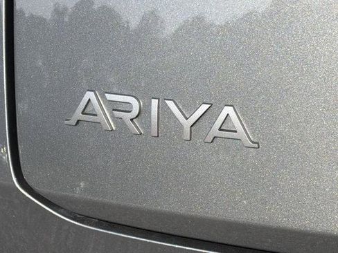 Certified 2023 Nissan Ariya FWD image 24
