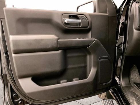 Used 2020 Chevrolet Silverado 1500 Custom w/ Custom Value Package AWD/4WD image 22