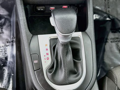Used 2024 Kia Forte LX FWD image 18