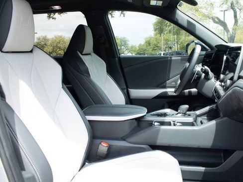 Used 2025 Lexus TX 350 AWD w/ Technology Package image 17