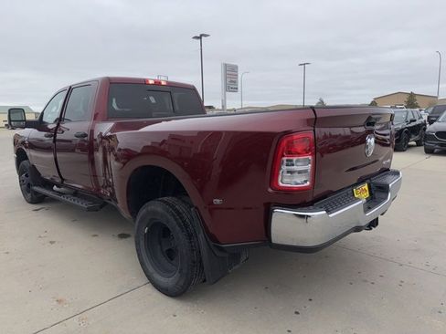 Used 2024 RAM 3500 Tradesman w/ Chrome Appearance Group image 6