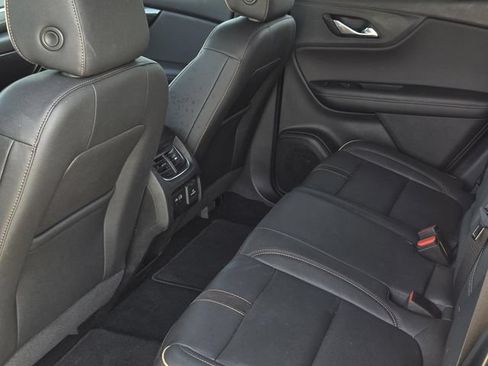 Used 2023 Chevrolet Blazer Premier w/ Enhanced Convenience Package FWD image 31