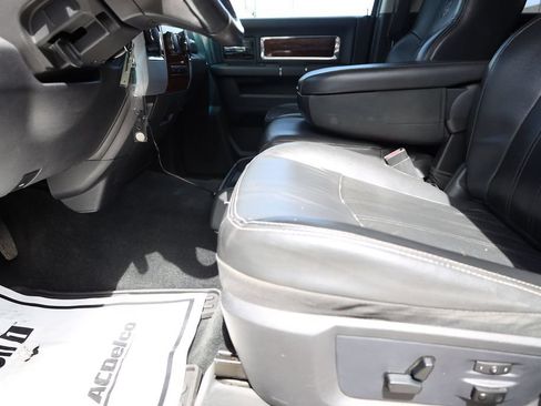 Used 2011 RAM 2500 Laramie w/ Cold Weather Group AWD/4WD image 11