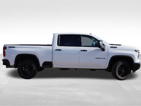 Certified 2026 Chevrolet Silverado 3500 LTZ w/ LTZ Plus Package AWD/4WD image 3