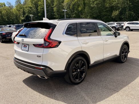 Used 2023 Honda CR-V Sport Touring image 6