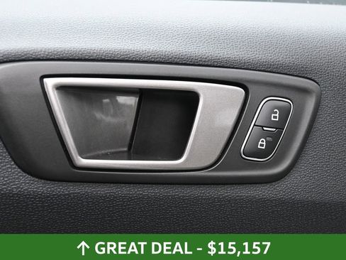 Used 2020 Ford EcoSport SE image 24