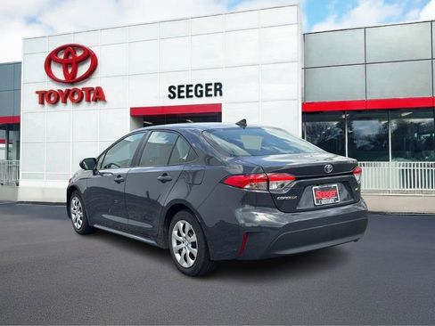 Used 2024 Toyota Corolla LE FWD image 7