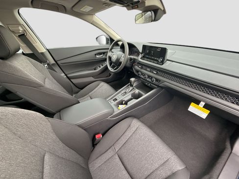 New 2025 Honda Accord SE image 22