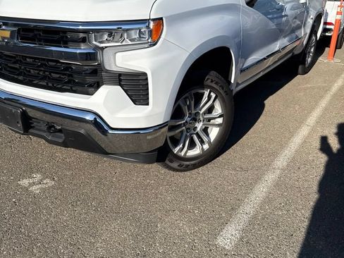 Used 2023 Chevrolet Silverado 1500 LT AWD/4WD image 1